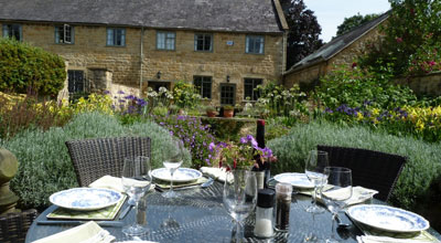 Russell Court Cottage